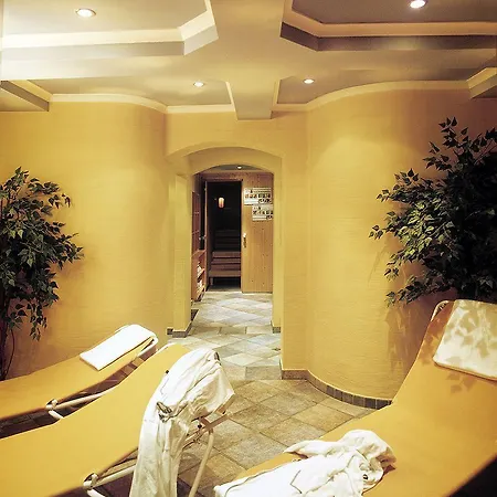 Kathrin グロースアルル